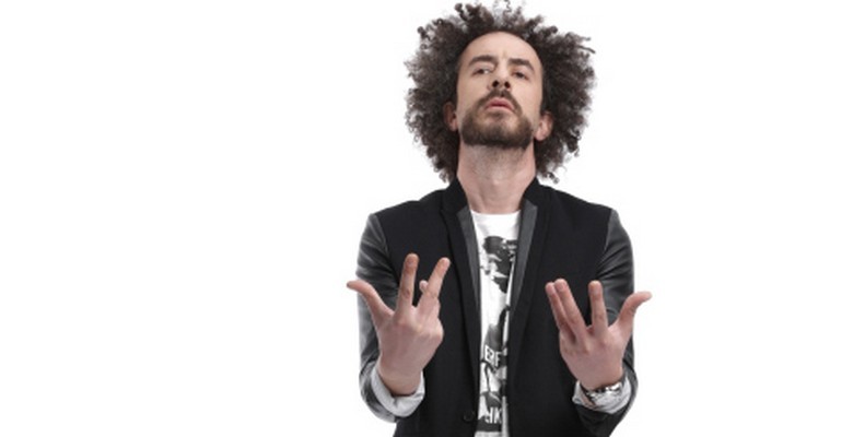 Vlad Craioveanu se visează iubitul unei bogătașe care îl scoate la shopping Vlad Craioveanu radio 21 patrula