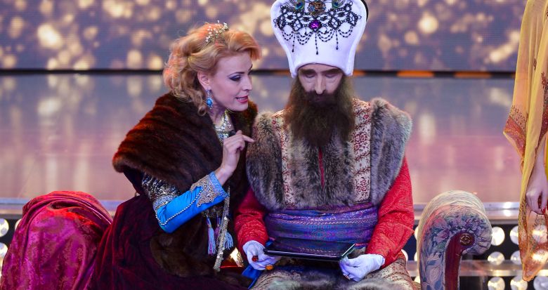 Revelion cu muzică populară și cu sultanul Suleyman la Antena 1 suleyman revelion Copyright Mihai Stetcu