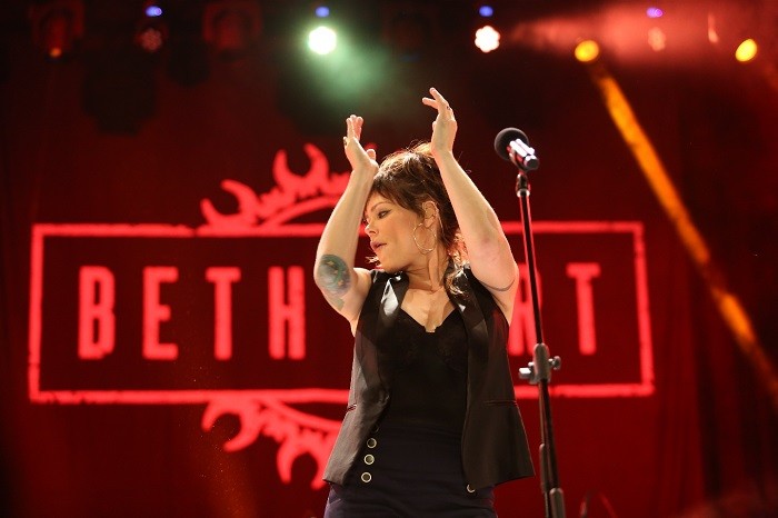 beth hart (2)