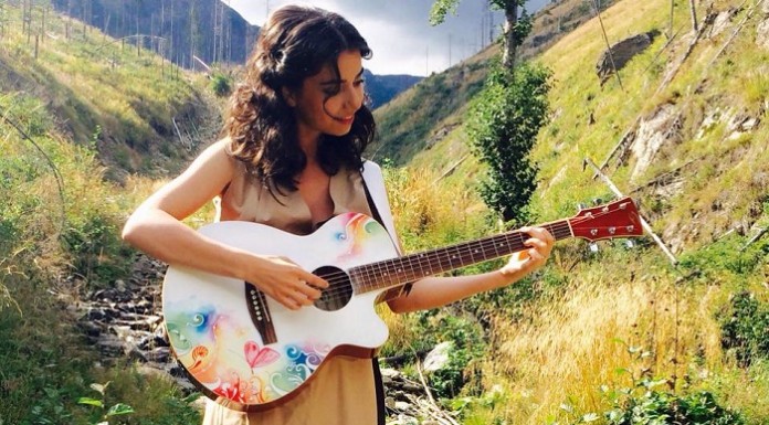 Alexandra Uşurelu a lansat videoclipul melodiei „Preţul corect“ alexandra usurelu videoclip pretul corect