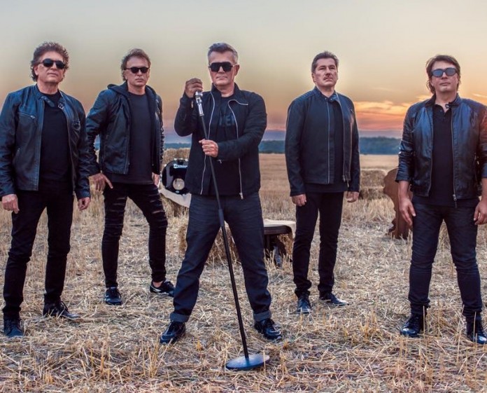 slider holograf bine ai venit