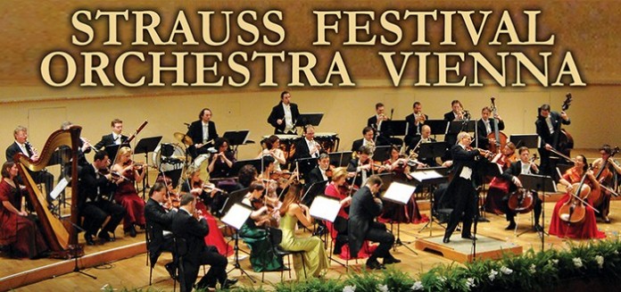 Strauss Festova;