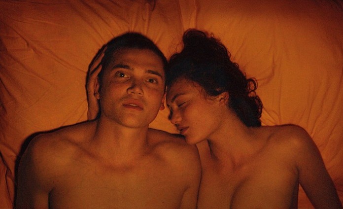 LOVE_Gaspar Noé