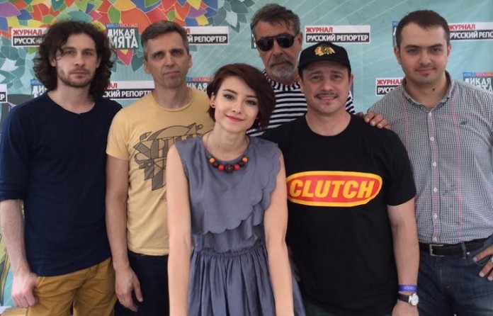 cuibul videoclip asa si asa