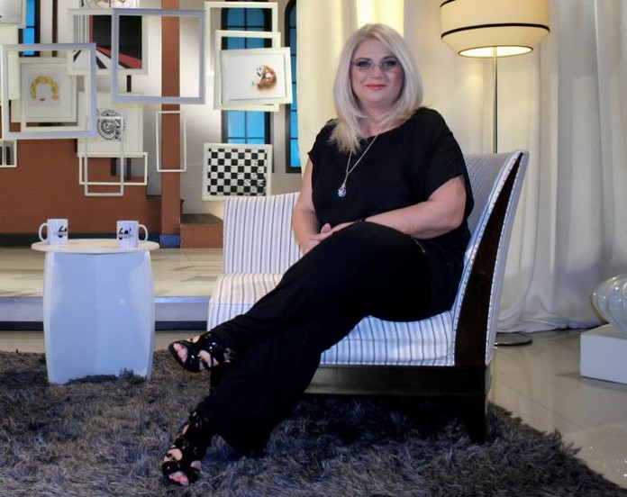 Dana Dorian Prima TV Constantin 60