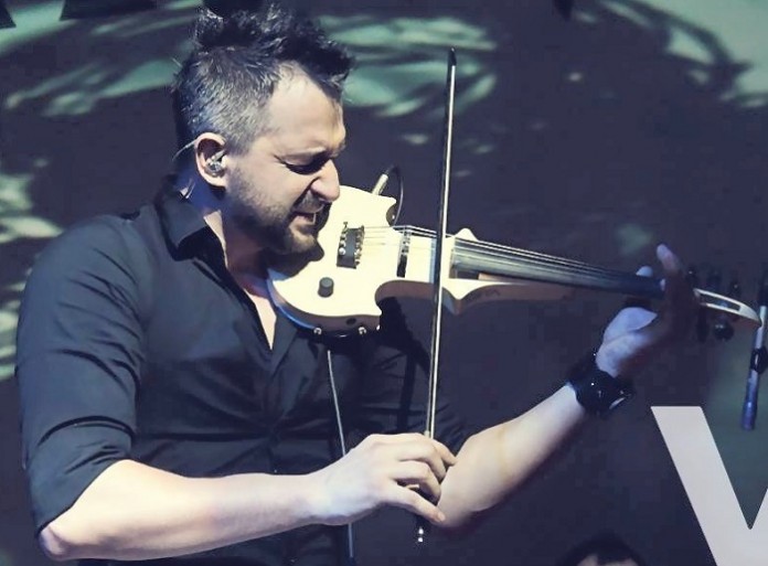 Daniel Lazar cu vioara