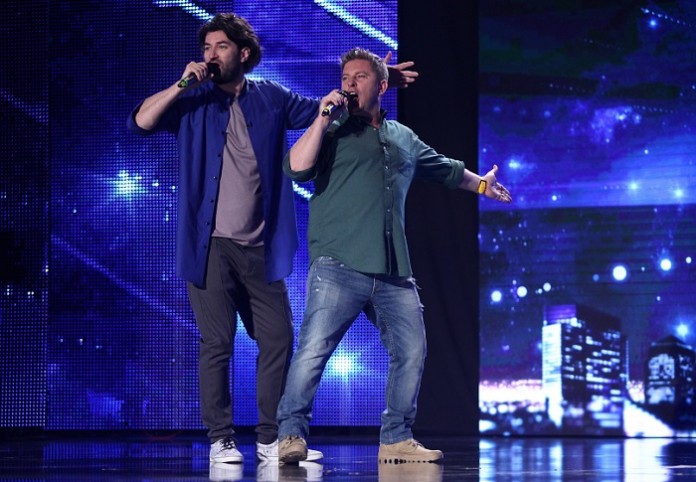 Smiley si Pavel Bartos romanii au talent editie 1 2016