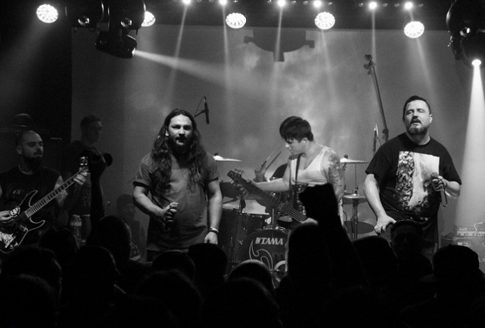 h8 album gri lansare