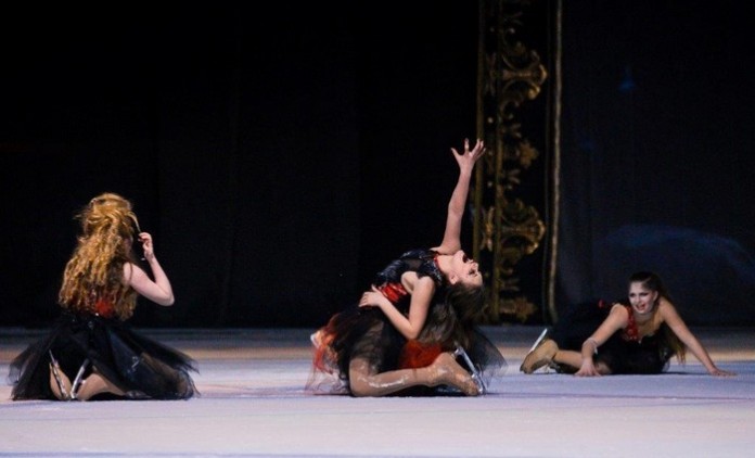 Mihai Chițu, invitat special la show-ul „Dracula pe gheaţă“, de la Sala Palatului Dracula on Ice