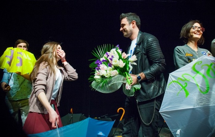 VIDEO Trupa Vunk, surpriză uriaşă la finalul unei piese de teatru din Braşov Trupa Vunk