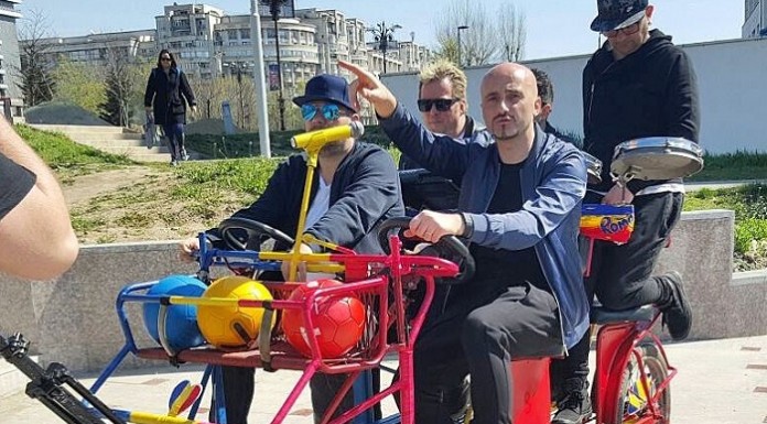 Trupa Voltaj a lansat primul ei videoclip filmat 360 grade, pentru piesa „Din toată inima pentru Naţionala României“ voltaj din toata inima pentru nationala romaniei