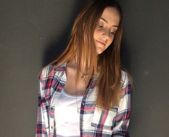 gloria my love video