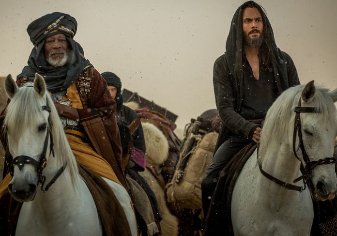 Morgan-Freeman-and-Jack-Huston-in-Ben-Hur