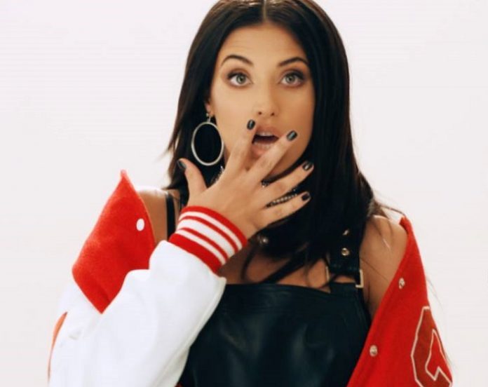 antonia-get-up-and-dance