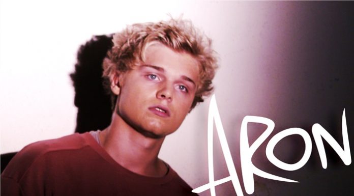 Aron a lansat melodia de debut, „No one like you“, însoţită de videoclip aron-no-one-like-you-videoclip