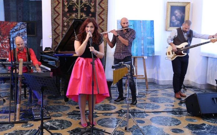 trupa-zum-palatul-mogosoaia