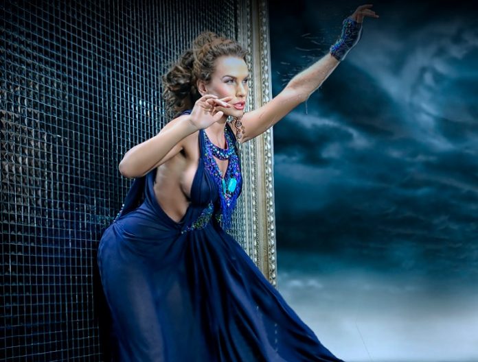 anna-lesko-preturi-petreceri