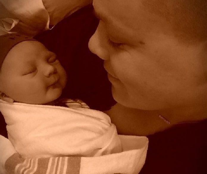 pink-baietel-instagram-2016