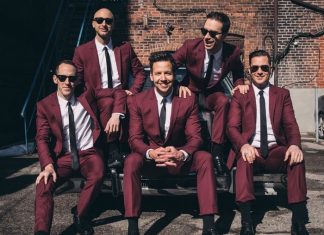 Trupa Simple Plan a lansat melodia „Christmas everyday“ Trupa Simple Plan