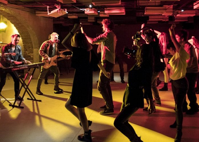 Hot Casandra night lights video