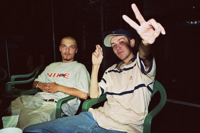 sisu puya 1997 documentar la familia