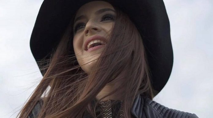 Gloria Melu a lansat videoclipul piesei „Săruta-mă cu forţă“ gloria melu saruta-ma cu forta clip
