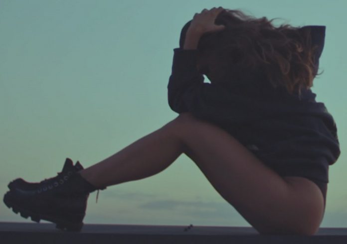 marco seba close to my body