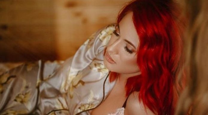 Raluka a lansat videoclipul piesei „Cine sunt eu“ raluka cine sunt eu