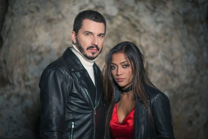 jukebox bella santiago auzi cum bate video