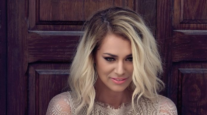 Feli a lansat videoclipul piesei „Bună de iubit“, piesa cu care participa la Eurovision feli buna de iubit