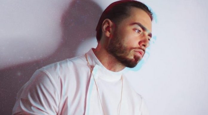 Sonny Flame a lansat o nouă melodie, „Dă-le“