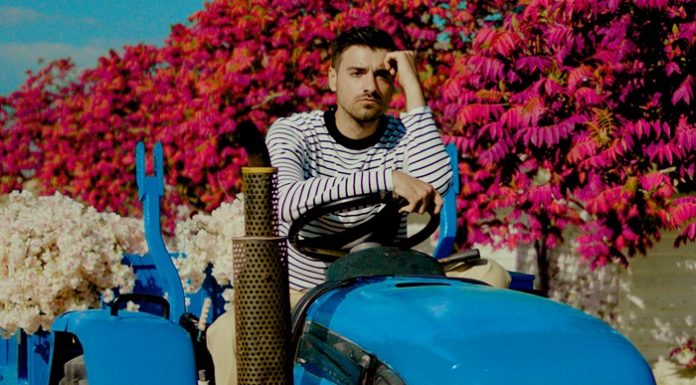 Liviu Teodorescu a lansat o nouă melodie însoţită de videoclip, „Ascultă“