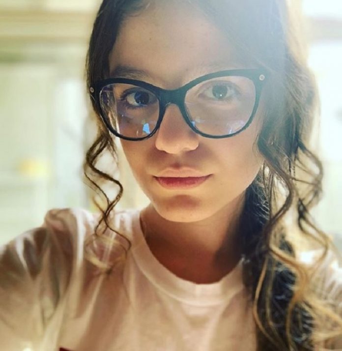 Copiii României cuceresc SUA! Paula Both, de la Vocea României Junior, pe Broadway
