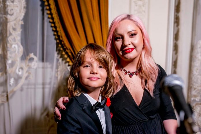 david dobrincu si ava