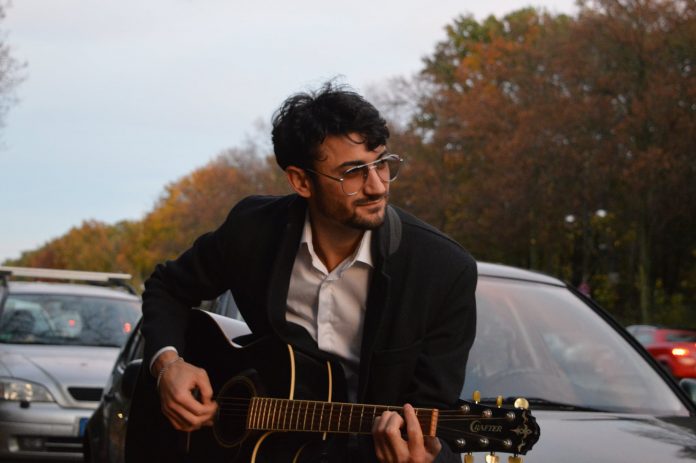 ion popescu a lansat piesa privirea ta