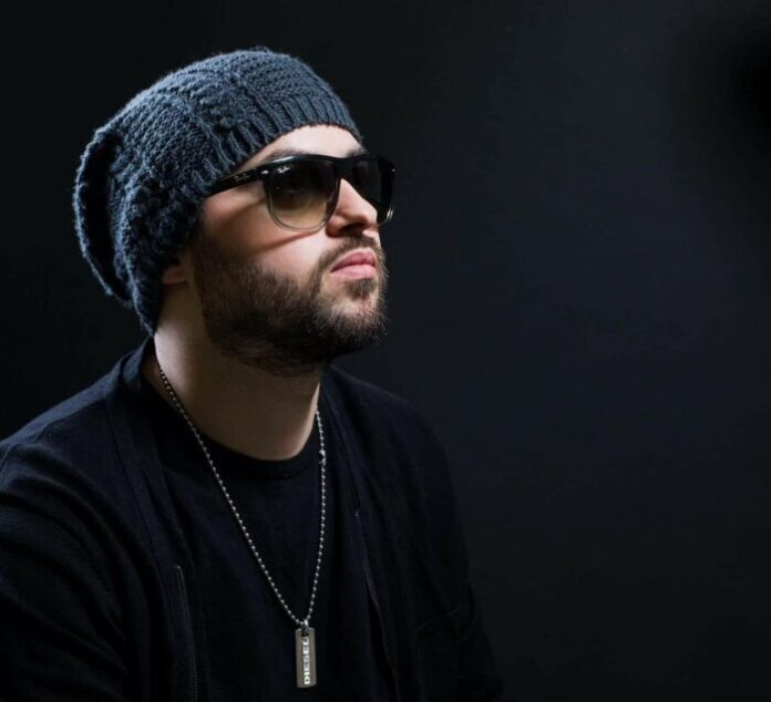 alex mica - ven atras