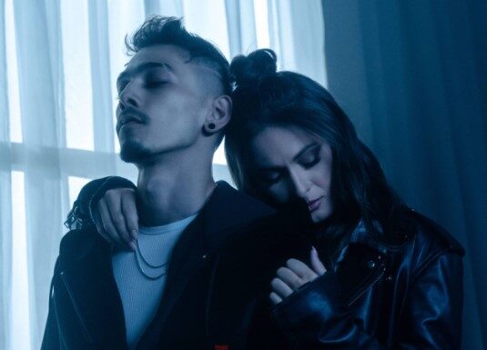 JUNO si Raluka canta despre dragoste si ego in „Două inimi”
