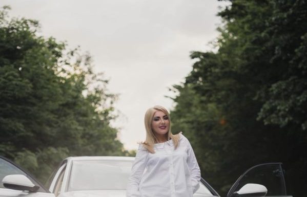 Mădălina Lungu a lansat videoclipul piesei „Șoapte de iubire” Mădălina Lungu
